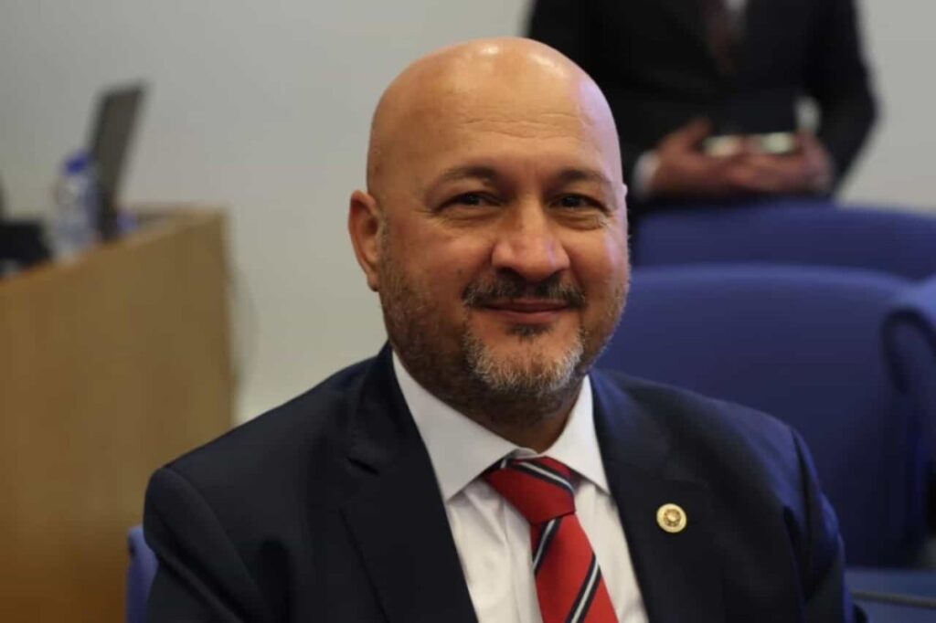 Milletvekili Kurt’tan Çelikhan Yolu Müjdesi