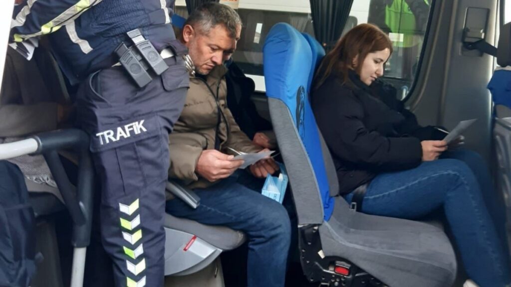 Adıyaman’da emniyet kemeri bilgilendirmesi