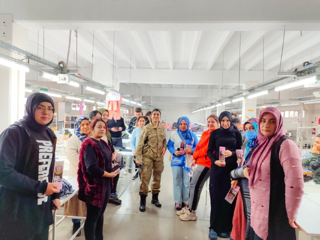 Jandarmadan bilgilendirme faaliyeti