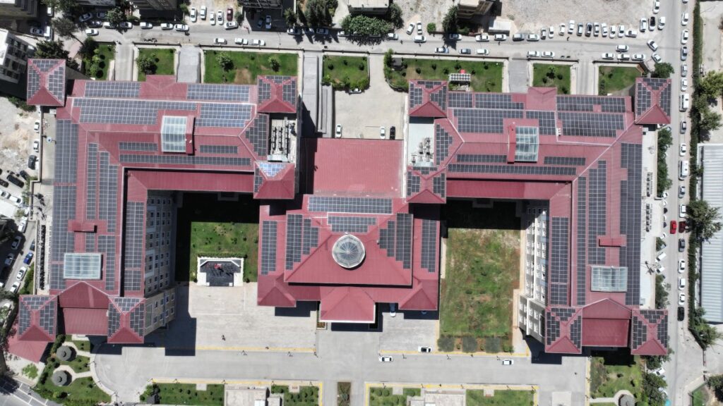 Adıyaman Valiliği GES ile kendi enerjisini üretiyor