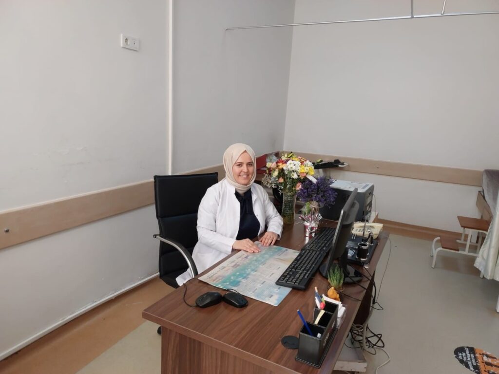 Besni’de Doktor Fırat hasta kabulüne başladı