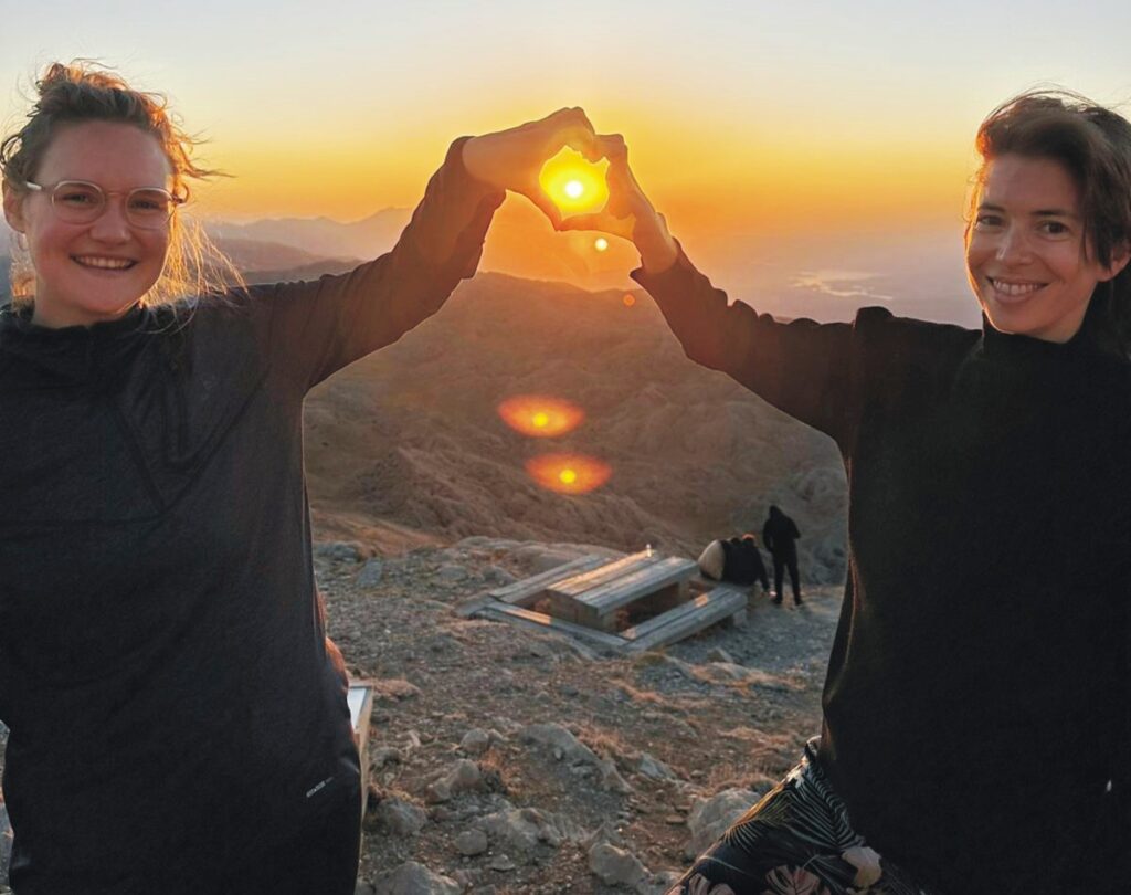 Fransız turistlerden Nemrut Dağı’na övgü