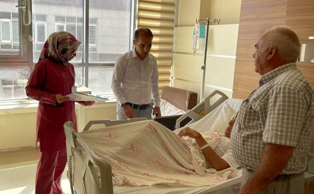 Başhekim Doç. Dr. Mehmet Şirik: ‘Hasta ve hasta yakınlarının düşünceleri bizim için önemlidir’