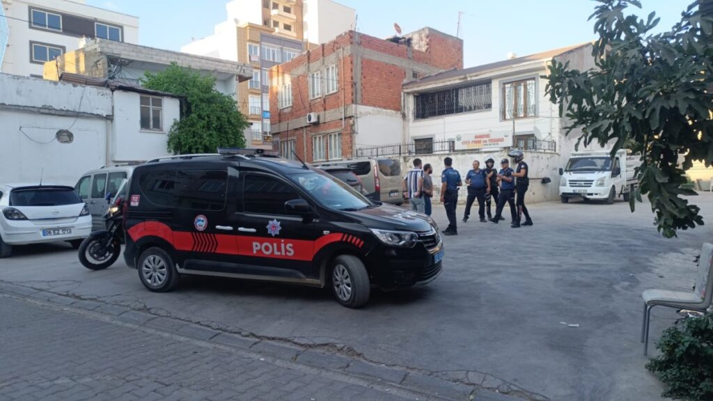 İşyerinde saldırıya uğrayan oto yıkamacı yaralandı