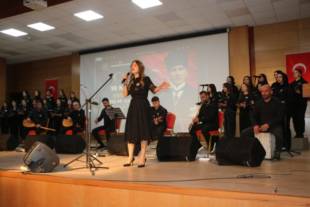 10 Kasım’da Adıyaman’da duygusal anlar: Oratoryo ve Atatürk’ün sevdiği türküler geçidi