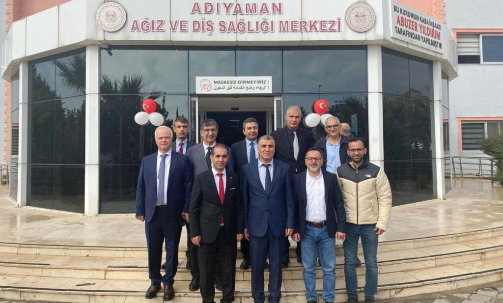 ’22 Kasım Diş Hekimleri Günü’ kutlandı