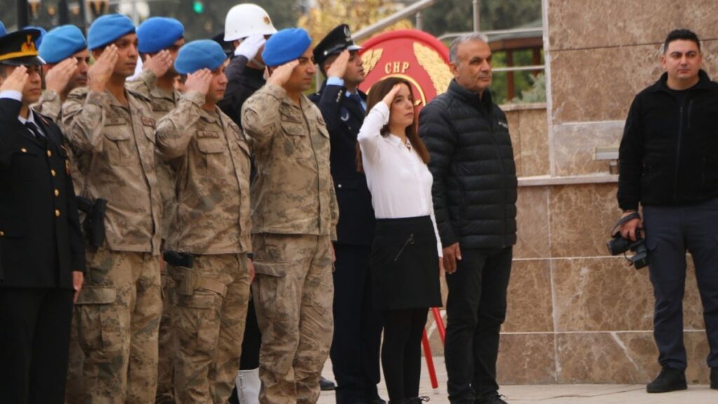 Adıyaman’da 10 Kasım Atatürk’ü Anma Töreni: ‘Saygı Nöbeti’ne yoğun ilgi