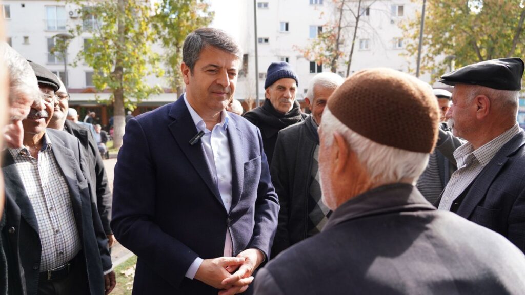 Başkan Tutdere’ye Demokrasi Parkı’nda dengbêjli karşılama
