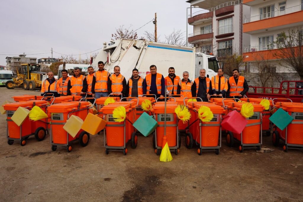 Kahta Belediyesi’nden temizlik atağı: Yeni ekipmanlar hizmete alındı