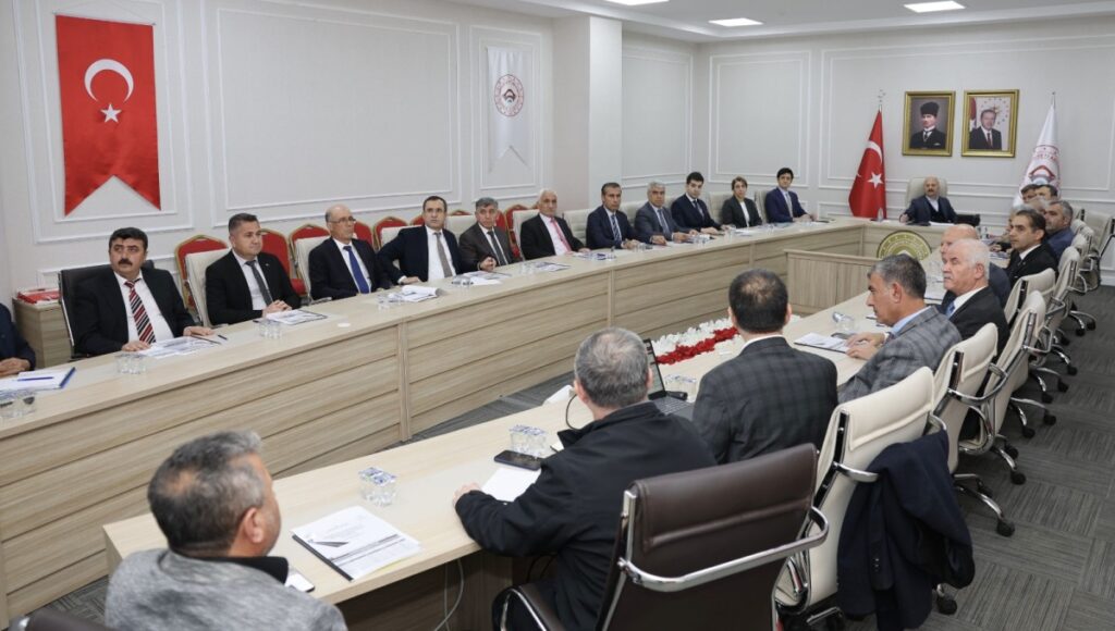 Adıyaman’da bağımlılıkla mücadele toplantısı gerçekleştirildi