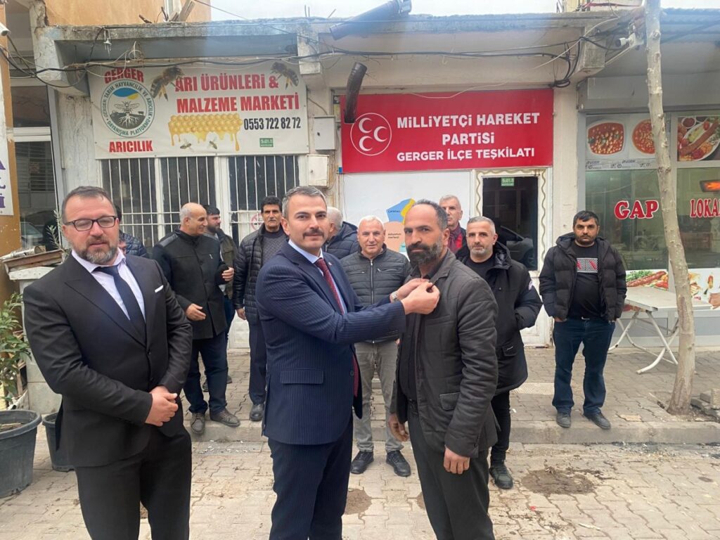 İYİ Parti Gerger İlçe Teşkilatı MHP’ye katıldı
