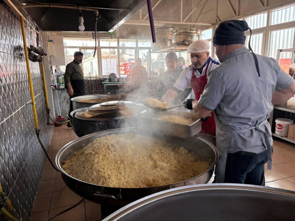 Adıyaman Belediyesi, Ramazan ayında 50 bin kişiye iftar yemeği verecek