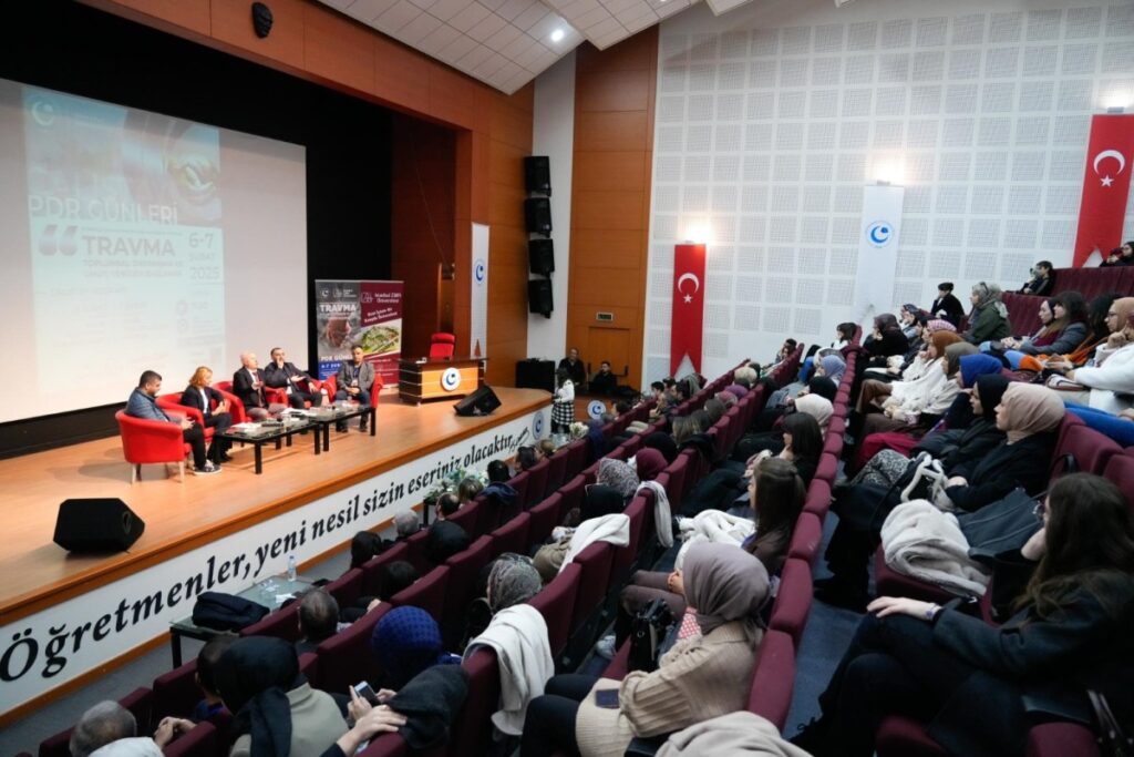 Adıyaman Üniversitesi’nde ‘PDR Günleri’ kapanış programı gerçekleştirildi