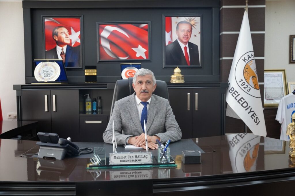 Kahta Belediye Başkanı M. Can Hallaç: ‘Depremi unutmadık, unutturmuyoruz’