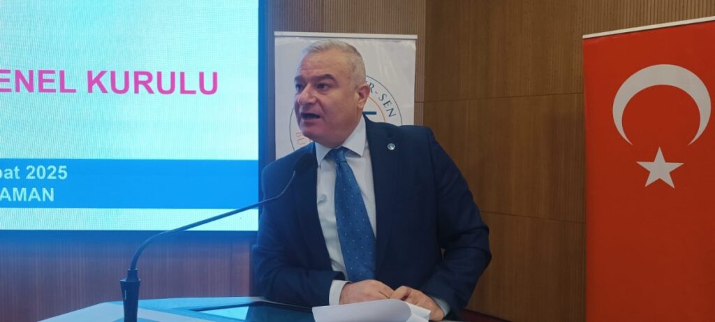 Mahmut Ergen Büro Memur-Sen Adıyaman 7. Olağan Genel Kurulu’nda Güven Tazeledi