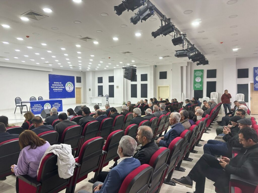Adıyaman’da ‘Barış ve Demokratik Toplum Çağrısı’ toplantısı düzenlendi