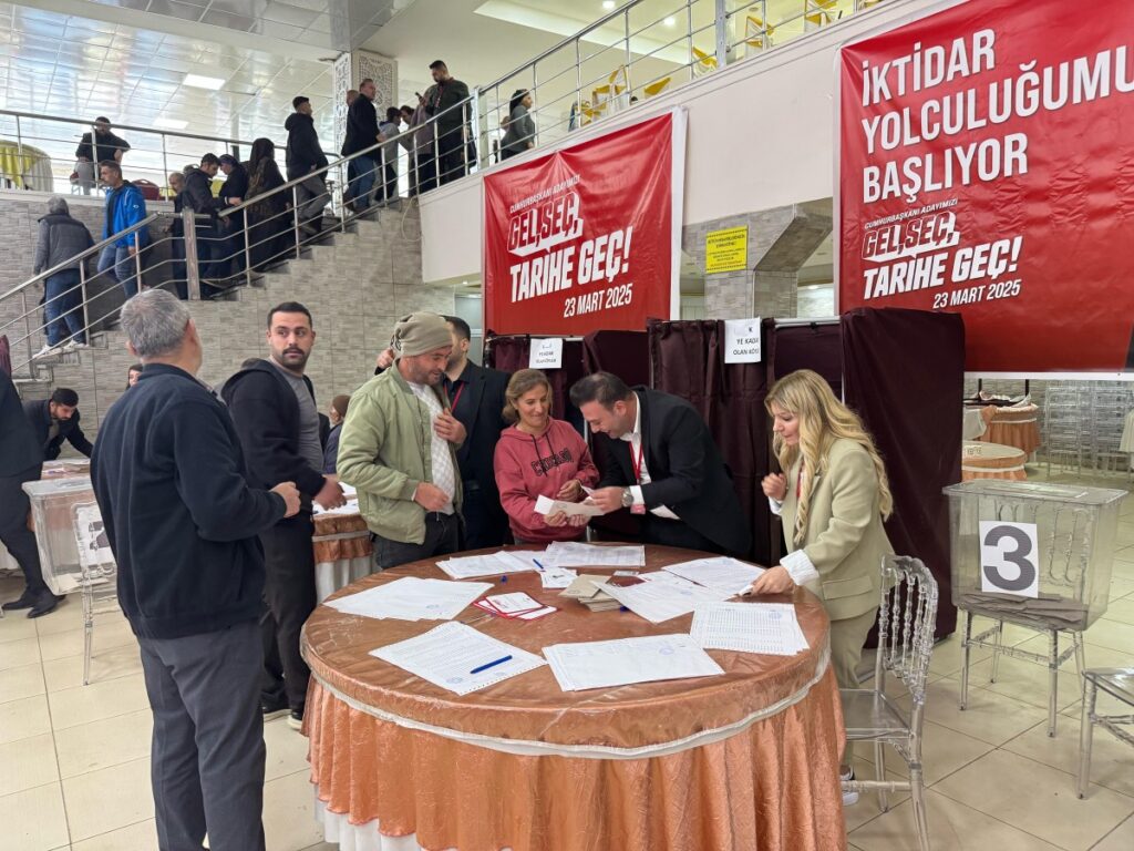 Adıyaman’da CHP’nin Cumhurbaşkanı adayı belirleme seçimi: 39 bin 988 oy kullanıldı