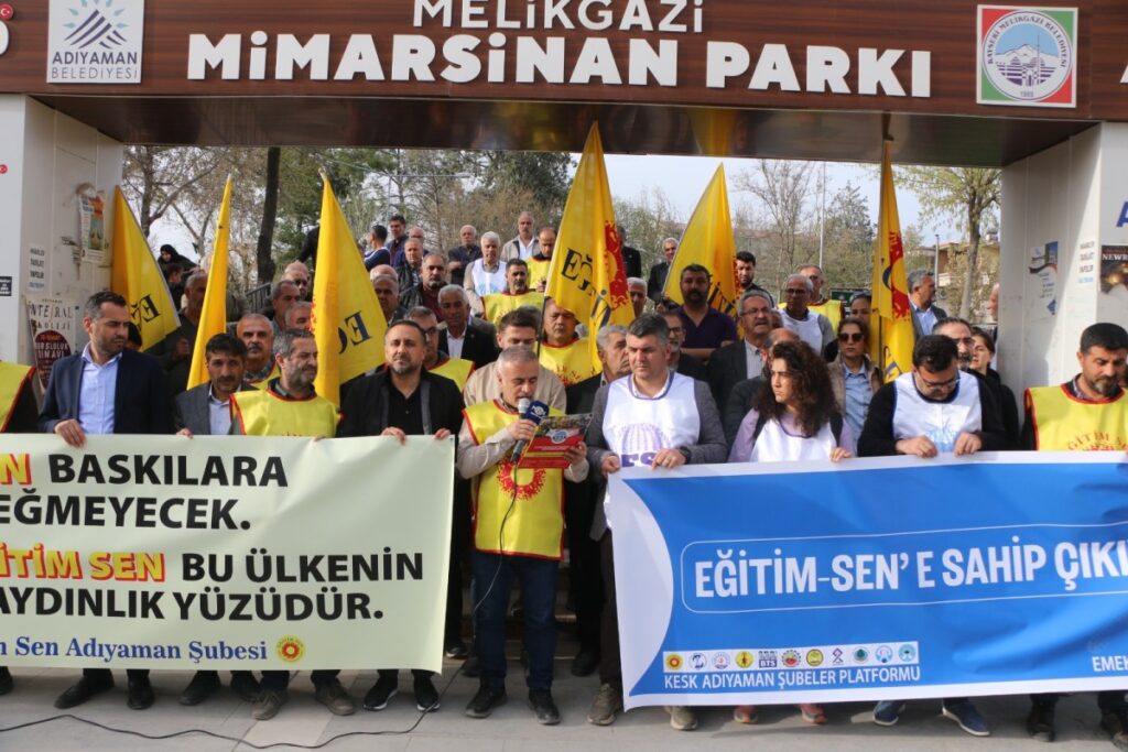 KESK bileşenlerinden hükümete protesto: ‘Sendikal haklarımızı savunacağız’