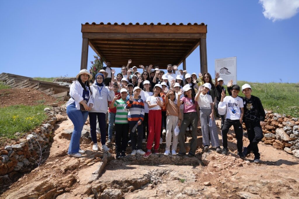 Adıyaman Üniversitesi Arkeoloji Topluluğu’ndan minik kâşiflere kültürel miras eğitimi