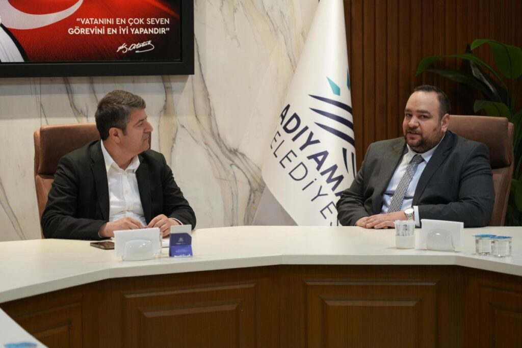 Başkan Tutdere’ye ziyaretçi akını: Sivil toplumdan siyasete yoğun ilgi