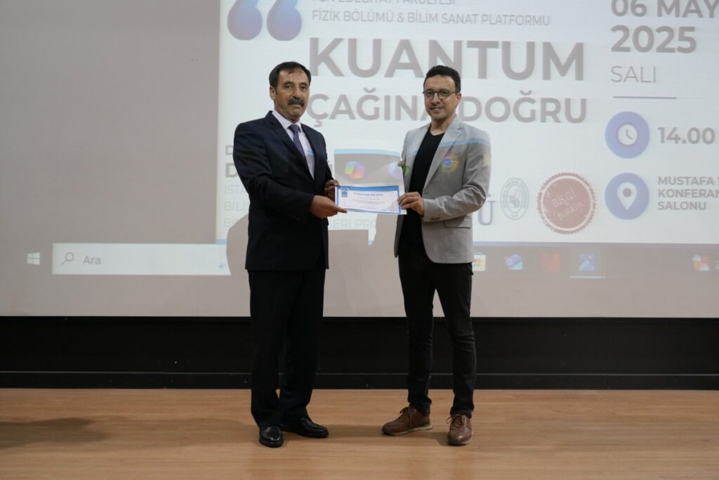 Adıyaman Üniversitesi’nde ‘Kuantum Çağına Doğru’ konferansı düzenlendi