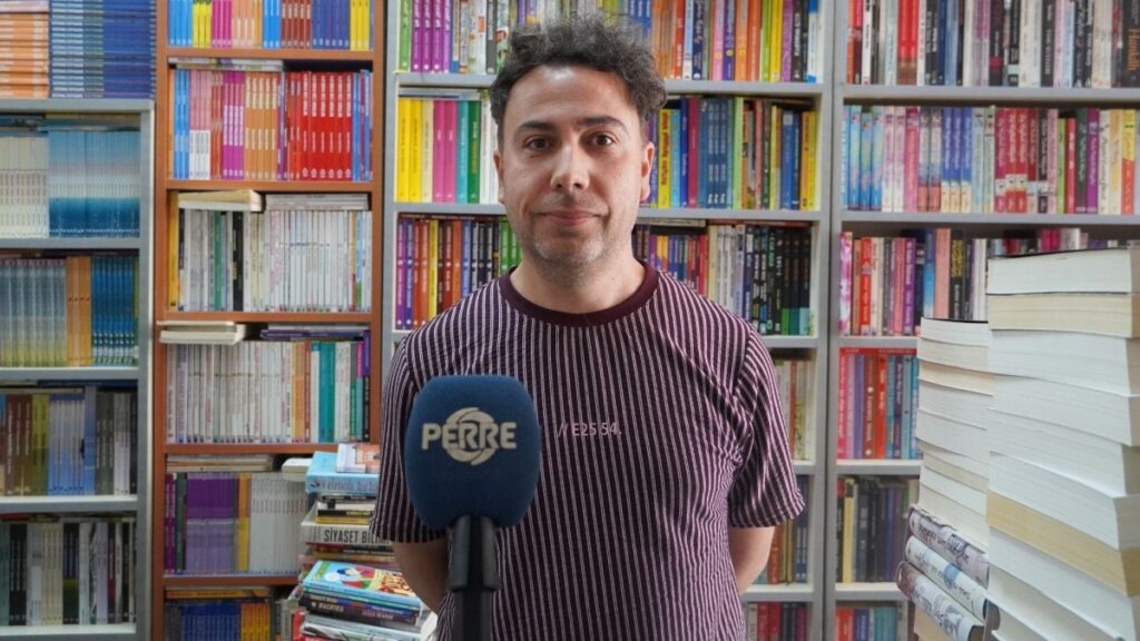 Adıyaman’da kültürün nefes aldığı yer, ‘Beyazıt Sahaf’: ‘Teknolojinin şarjı biter, kitabınki bitmez’