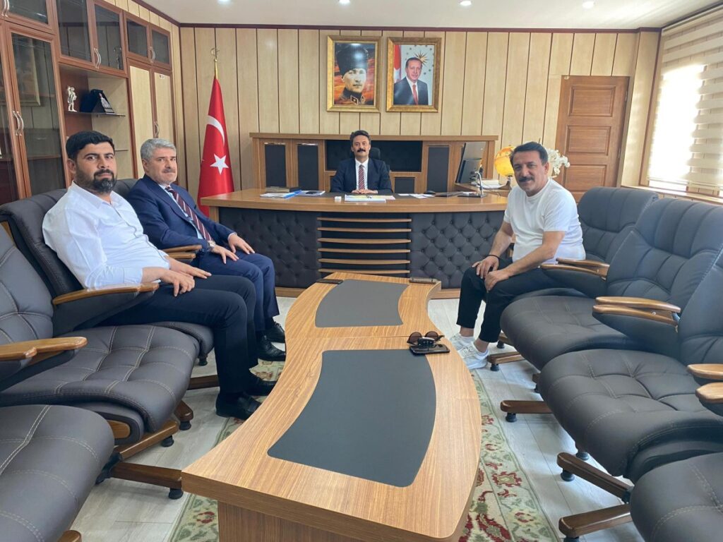 Latif Doğan’dan Kaymakam Aslan’a ziyaret