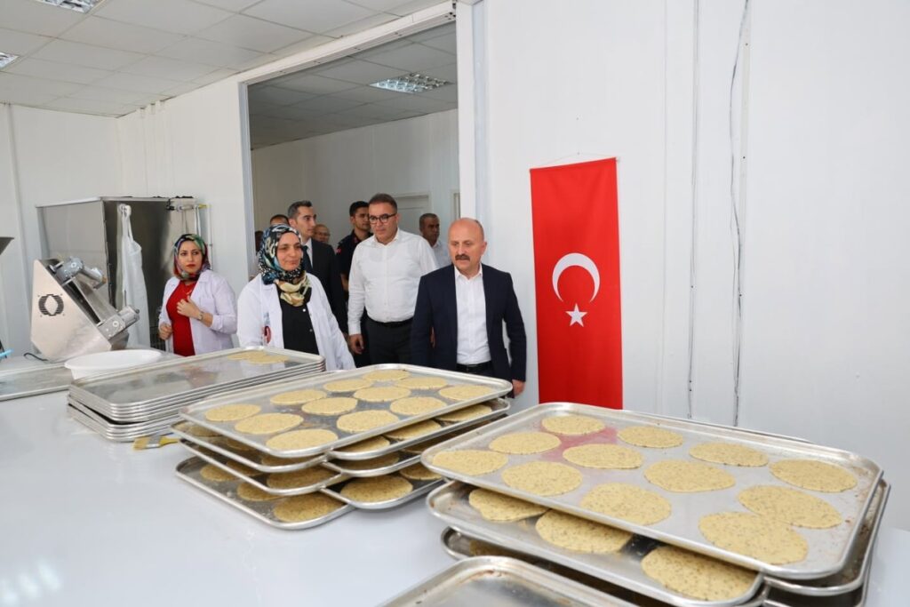 Samsat Taplama Üretim Merkezi’nde kapasite artıyor