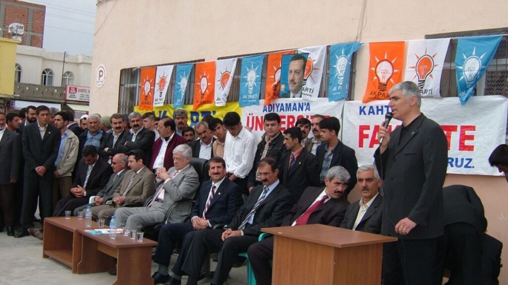 20 Yıl Aradan Sonra Kahta’da Tarihi Buluşma