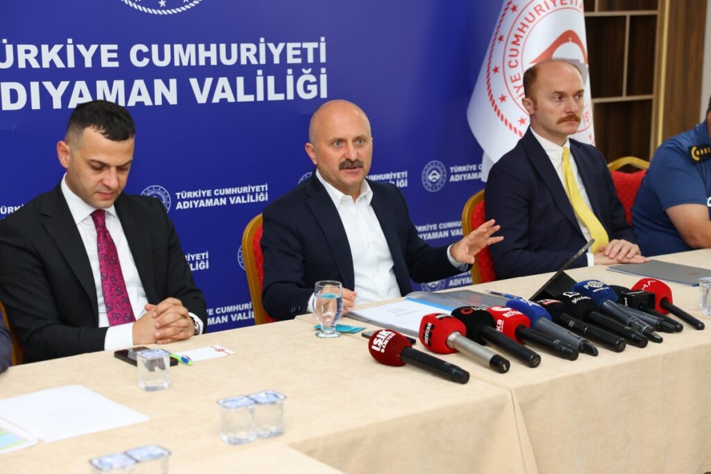 Adıyaman’da konut teslimleri ve konteyner kentlerin boşaltılması: Vali Osman Varol süreci rakamlarla anlattı