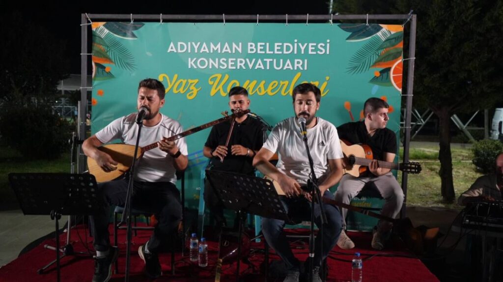 Adıyaman’da unutulmaz türkü gecesi