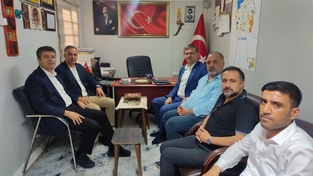 CHP Milletvekilleri Harun Özgür Yıldızlı ve Mehmet Tahtasız Adıyaman’da