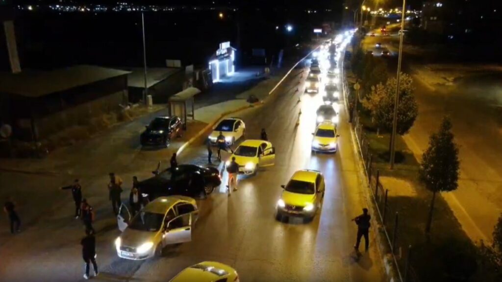 Adıyaman genelinde, “Huzurlu Sokaklar 17″ uygulaması: 3 Şahıs yakalandı