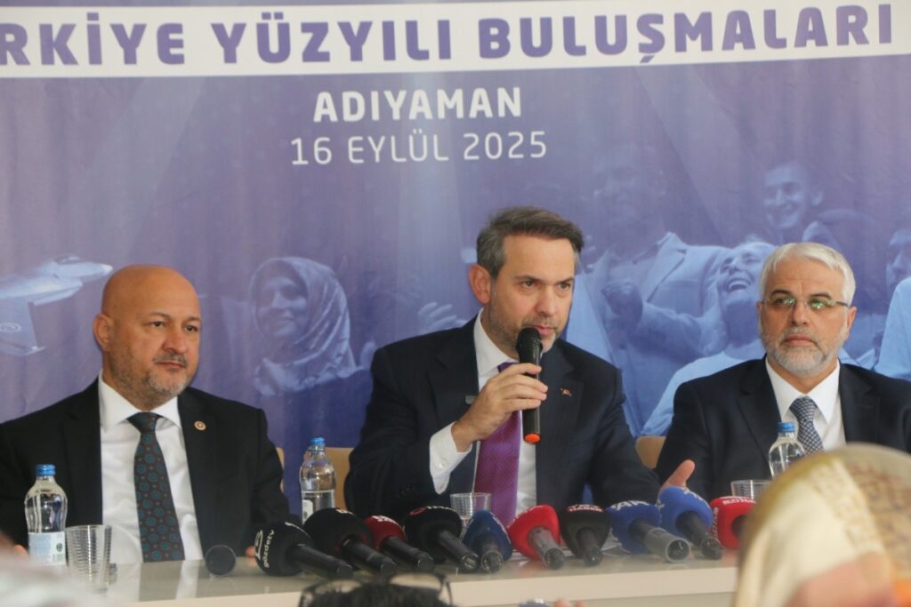 Adıyaman’da ‘Türkiye Yüzyılı Buluşması’.. Enerji Bakanı Bayraktar: ‘Adıyaman Bir Enerji Şehri’