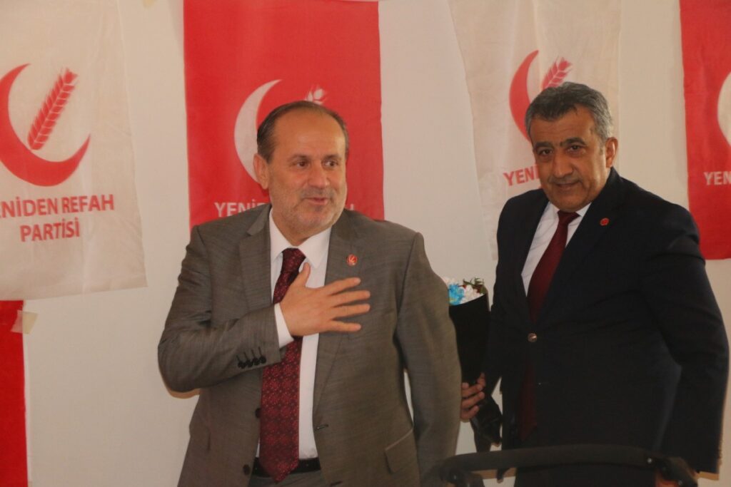 Adıyamani İl Divan Toplantısında ‘Milli Görüş’ Mesajı: ‘Türkiye’nin reçetesi Yeniden Refah’tır’