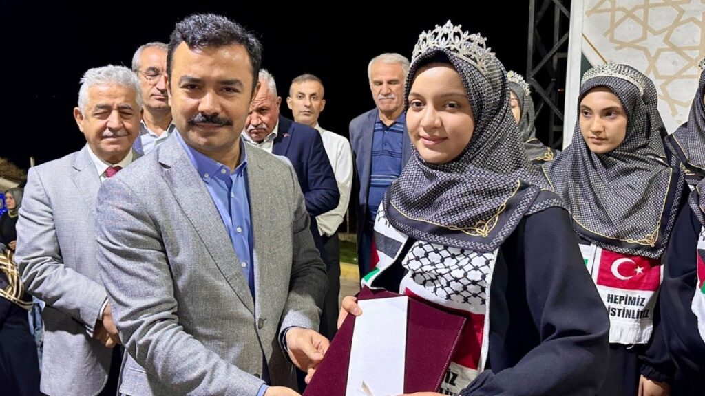 Adıyaman’ın Kahta ilçesinde 60 hafız icazet aldı