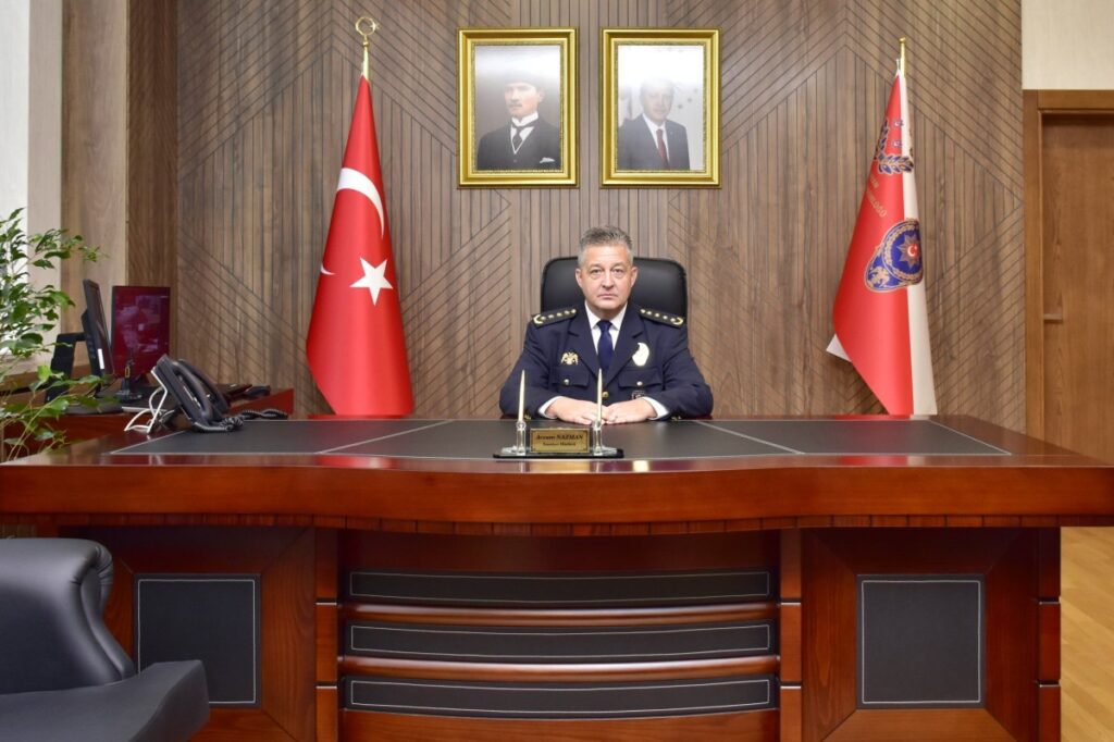 Adıyaman’ın yeni İl Emniyet Müdürü Arzum Nazman törenle karşılandı