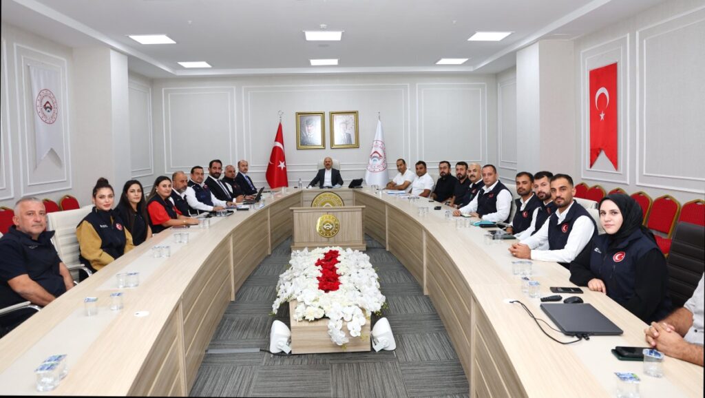 Adıyaman’da kalıcı deprem konutlarında yaşanan eksiklikler masaya yatırıldı