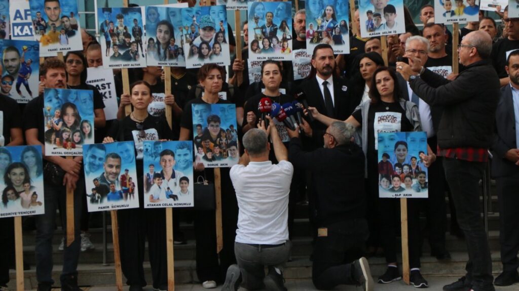 İsias Davası 19 Ocak’a Ertelendi: ‘Deliller Ortada, Adalet Neden Bekliyor?’