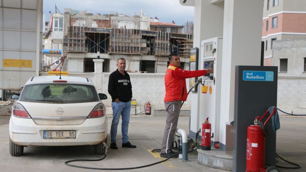 Adıyaman’da motorine indirim pompaya yansıdı