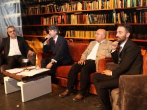 Kahta’da ‘Zemheri Ateşi’ şiir programı yoğun ilgi gördü